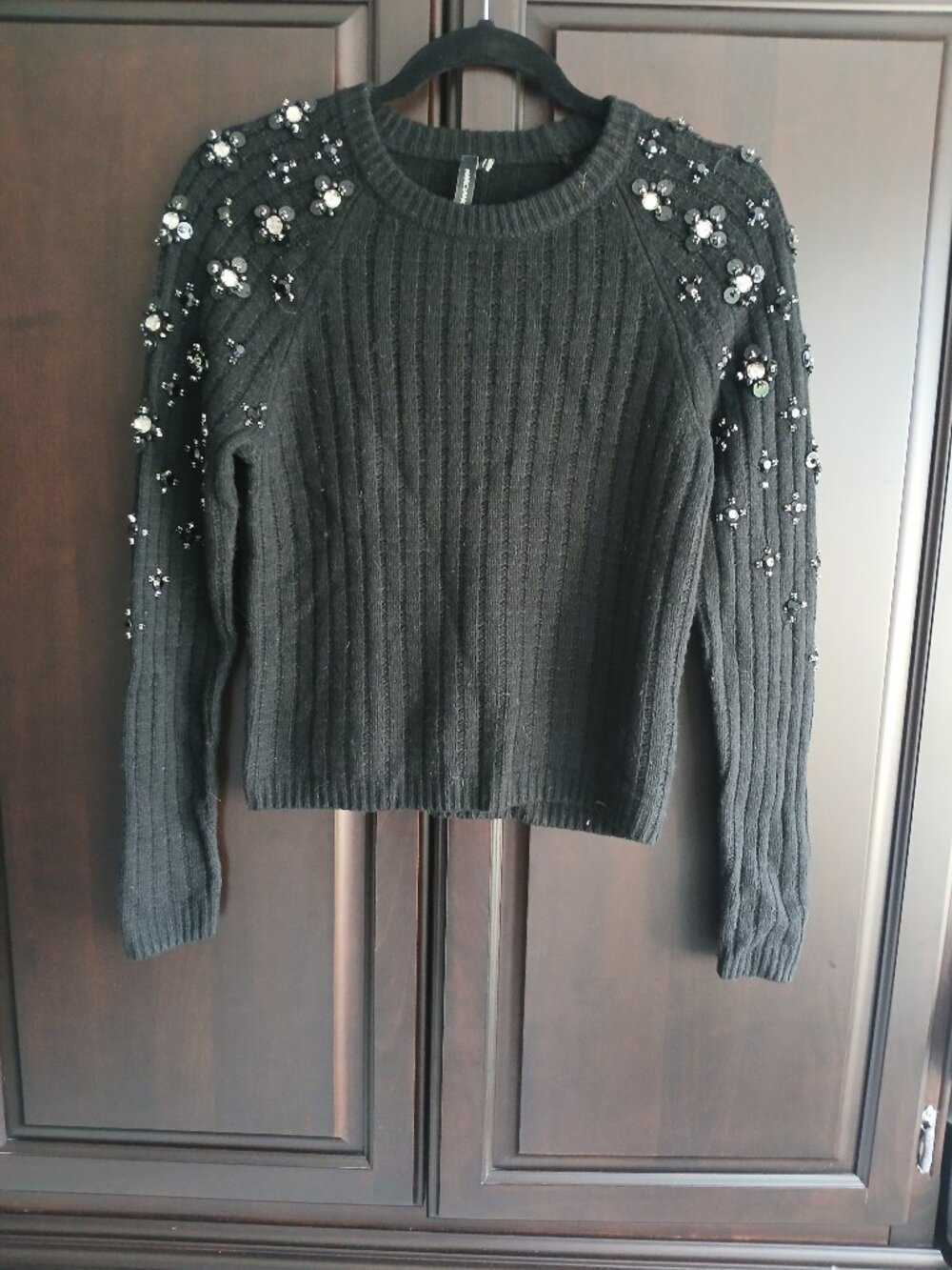 Size S Black Marciano Sweater - Picture 1 of 4